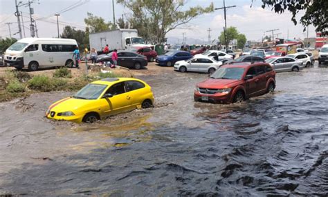 Video Inundaci N Por Lluvias Provoca Caos Vial En Avenida Central A La