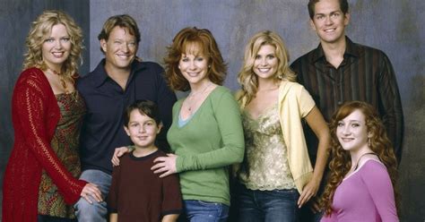 "Reba" Star Reveals A Reboot Is "Definitely" Possible