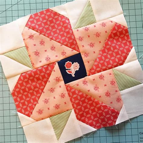 Quilt Patterns Using Flowers