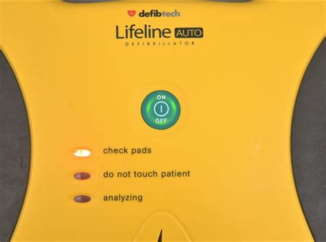 Used Defibtech Lifeline Auto Aed Defibrillator Ddu A W Adult