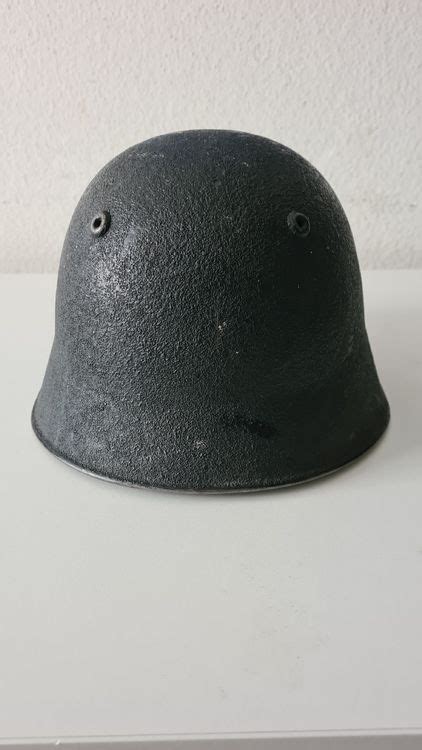 Alter Stahlhelm Der Schweizer Armee Kaufen Auf Ricardo