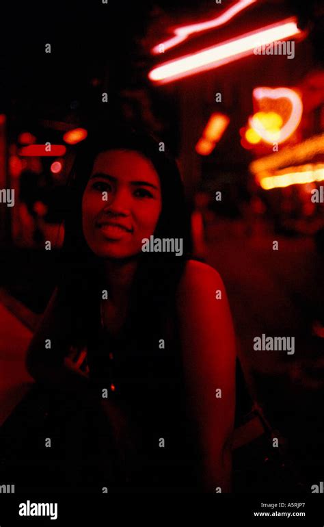 THAILAND S SEX INDUSTRY NUT 23 YEAR OLD WORKING GIRL IN A PATTAYA BAR Stock Photo Alamy