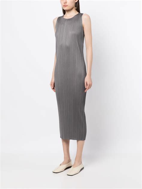 Issey Miyake Sleeveless Pleated Midi Dress In Grey Modesens