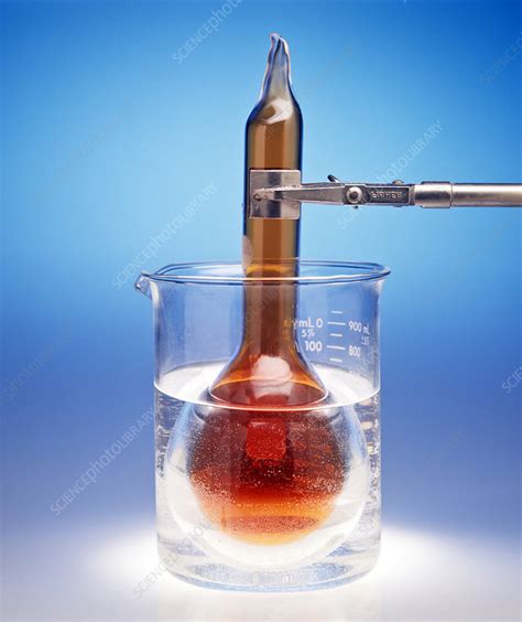 Heating NO2 to give N2O4 - Stock Image - C036/3326 - Science Photo Library
