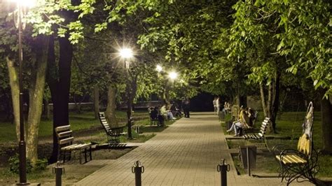 Фонарь В Парке Фото — Mixyfotos.ru