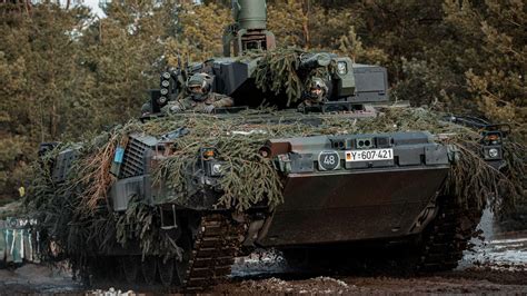 Tactical Testing Of The Puma Aifv In The Vjtf Configuration