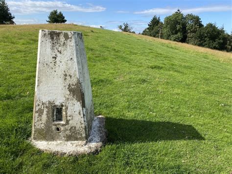 Oyster Hill Trig Point Flush Bracket Thejackrustles Cc By Sa