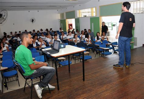 Tv Verde Leva O Ecocine Para A Escola Municipal Jo O