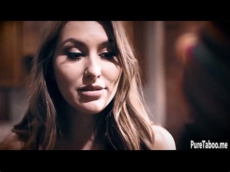 morena cachonda usó un gran consolador y jugó con milf XVIDEOS