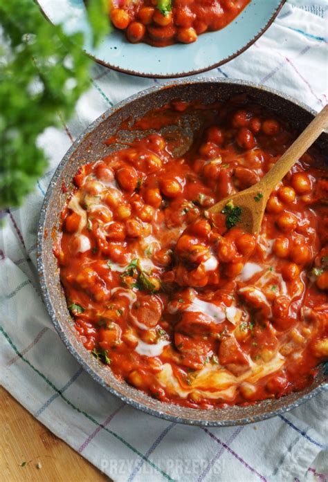 Ciecierzyca Z Chorizo W Sosie Pomidorowym Przepis Archiwum