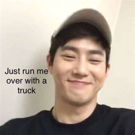 Pin By 🧸💜nini💜🧸 On Memes Exo Memes Exo Funny Kpop Memes