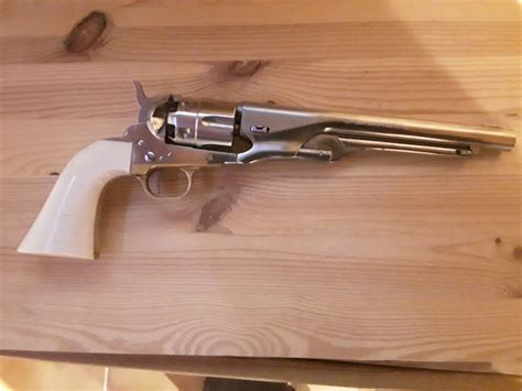 Revolver Colt 1860 Army White Pietta