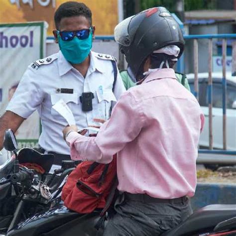 কোনও ভুল করেননি তাও আপনার গাড়ির নামে কেস দিয়ে দিল পুলিশ কী করবেন