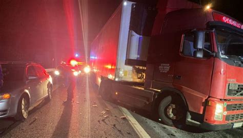 Carambol cu 9 maşini şi un TIR pe Autostrada A1 InfoToday