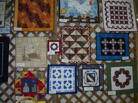 Michele Bilyeu Creates With Heart And Hands Miniature Quilts Plus Free Miniature Quilt Patterns