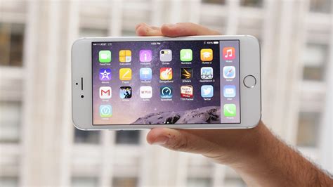 Apple iPhone 6 Plus review: A super-sized phone delivers with a stellar ...