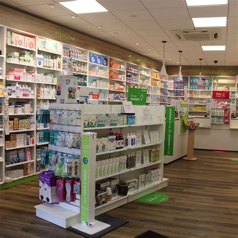 R Nover Une Pharmacie Dans Le Pays De Montb Liard