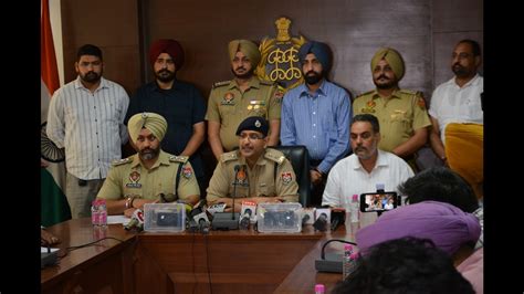 Mohali Police Bust Carjackers Gang Targeting Cab Drivers Hindustan Times