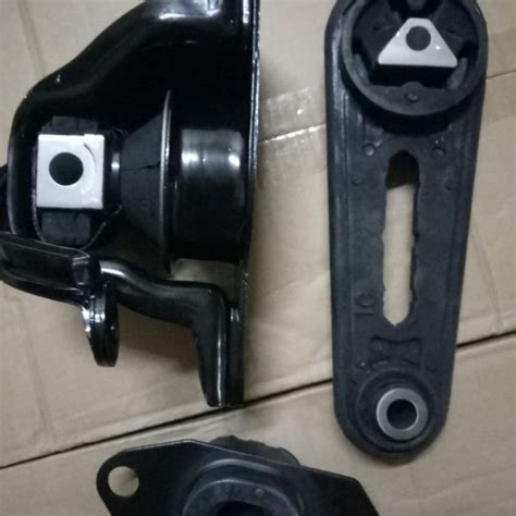 Jual Paket Engine Mounting Nissan Grand Livina 1 5 Evalia 1set Kanan