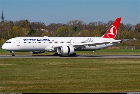 Tc Llo Turkish Airlines Boeing Dreamliner Photo By Niclas