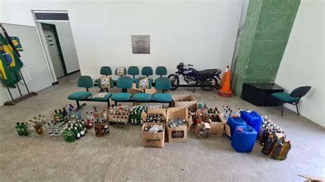 Polícia Civil desativa fábrica clandestina de bebidas alcoólicas na