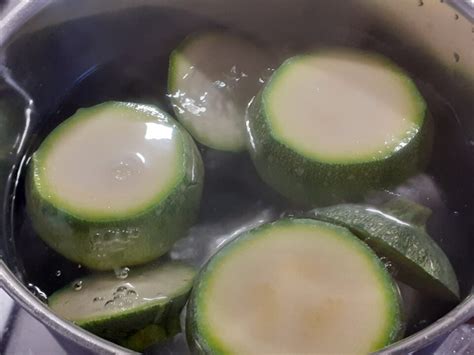 Zucchini Tondi Ripieni In Cucina Con Klea