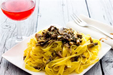 Fettuccine Funghi E Tartufo La Ricetta Completa