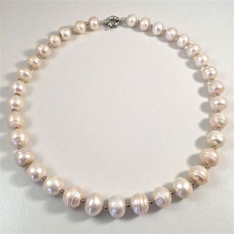 Large Round Baroque Pearl Necklace Baroque Pearl Necklace Pearls Pearl Necklace