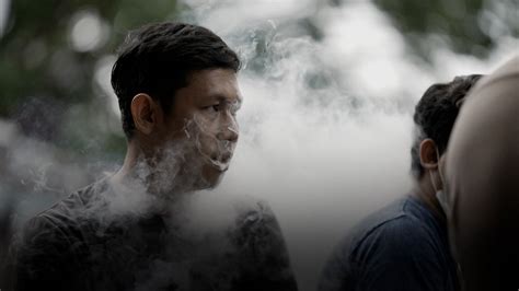 Flavoured Toxins The Rise Of Vaping Health Al Jazeera