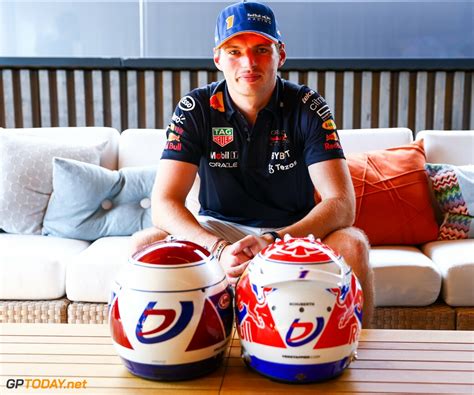 Jos Verstappen Trots Op Eerbetoon Helm Max Een Heel Mooi Initiatief