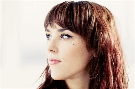 Zaz wikipédia, biographie, épouse, origine, mari, nouveau compagnon ...