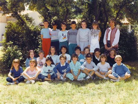 Photo De Classe CE2 De 1986 ECOLE FREDERIC MISTRAL Copains D Avant