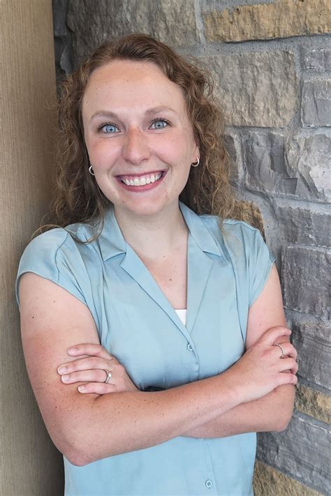 Paige Carlson, MD – Internal Medicine Physician in Staples, MN