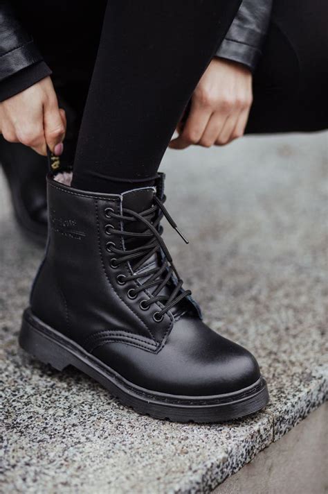 Dr. Martens 1460 Mono Black Logo 2