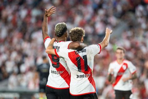 River Gole A V Lez En El Monumental Con Buen F Tbol Y Goles De Sus