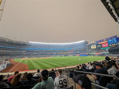 The Weird Haze Over Yankees Stadium Last Night From The Wildfires In Eastern Canada R Mlb