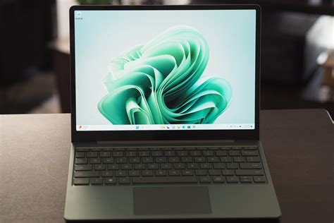 Surface Laptop Go