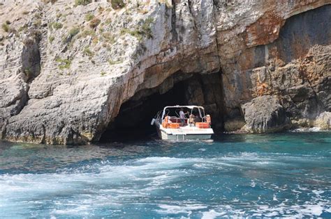 Shipwreck Blue Caves Small Capacity Tour Oreao Daily Tours