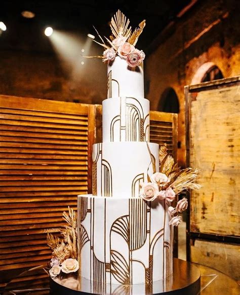 Pin By Laura Lane On Inspirational Cakes In Art Deco Wedding