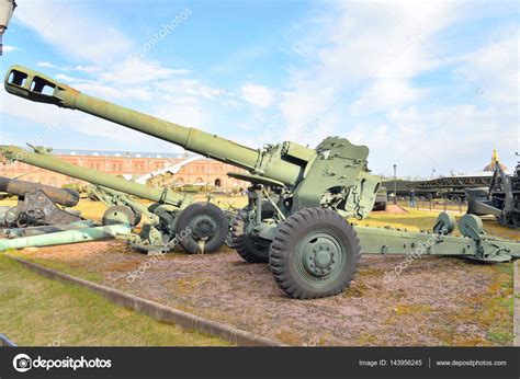 Mm Gun Howitzer D In Military Historical Museum Stock