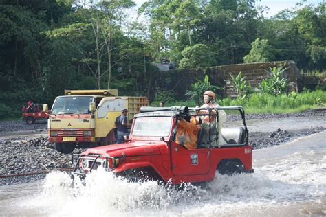 Jasa Dokumentasi Tours Yogya Emboss Photography