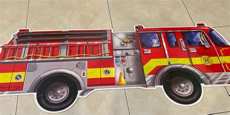 Melissa Doug Giant Fire Truck Floor Puzzle Pc Hobbies Toys