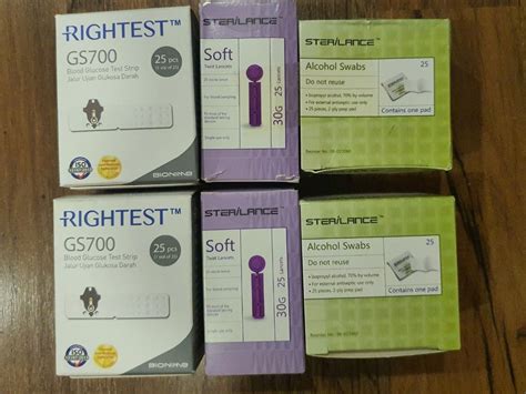 Bionime Rightest GS700 Test Stripes 25s FOC Lancets Alcohol Swab