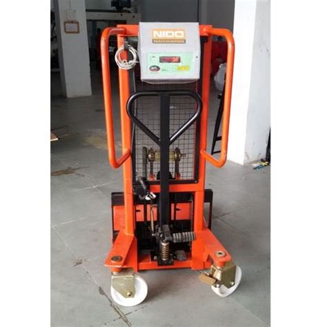 1000 To 2000 Kgs Mild Steel Manual Stacker For Material Handling At Rs