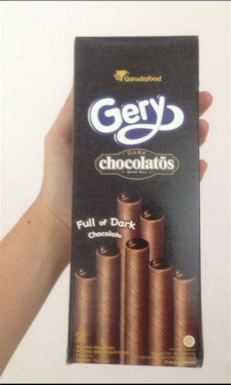 Gery Chocolatos Dark Chocolate Hazelnut Chocolate Wafer Roll Gx