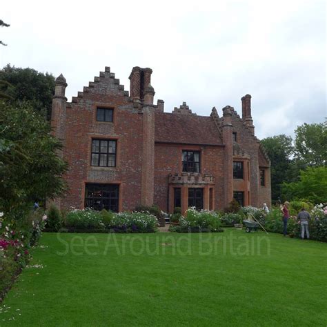 Chenies Manor House And Gardens Buckinghamshire See Around Britain