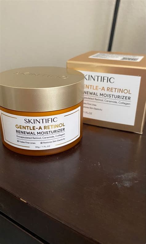 Skintific Gentle A Retinol Cream Renewal Moisturizer Kesehatan