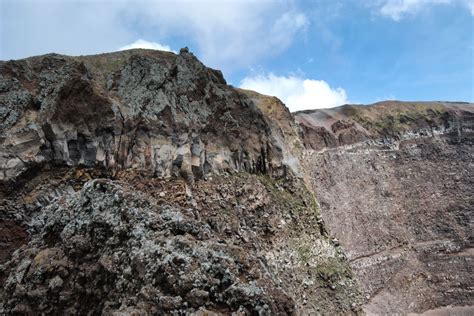 Il Vulcano Parco Nazionale Del Vesuvio E Il Cratere