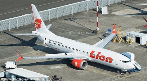 Lion Air Crash Victims Found Strapped Into Seats At Bottom Of The Sea