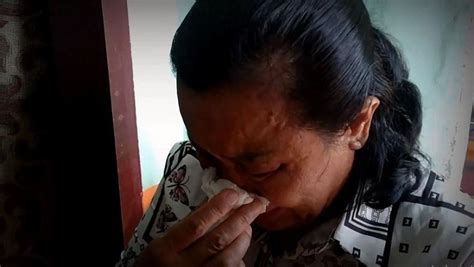 Tangis Kecewa Ibu Brigadir J Dengar Tuntutan Jpu Ke Putri Candrawathi